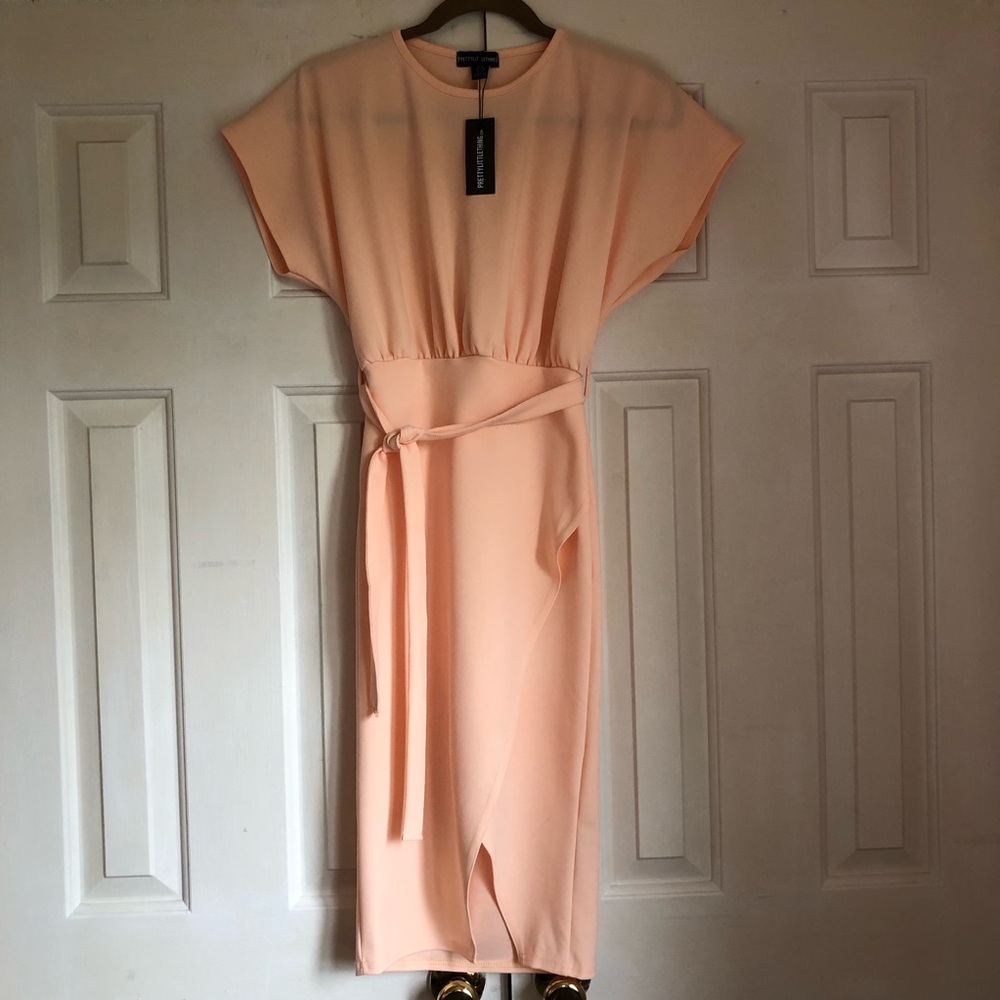 NWT PrettyLittleThing Nude Wrap Front Kimono Sleeve Midi Dress - Picture 5 of 9